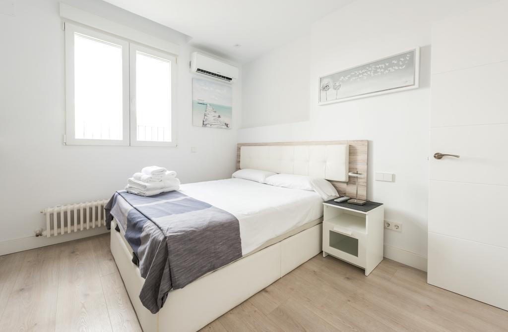 Gran Via Terrace City Center Мадрид Екстериор снимка